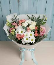 Букет цветов из:  Розы, Лизиантусы и Хризантемы в Ивангороде