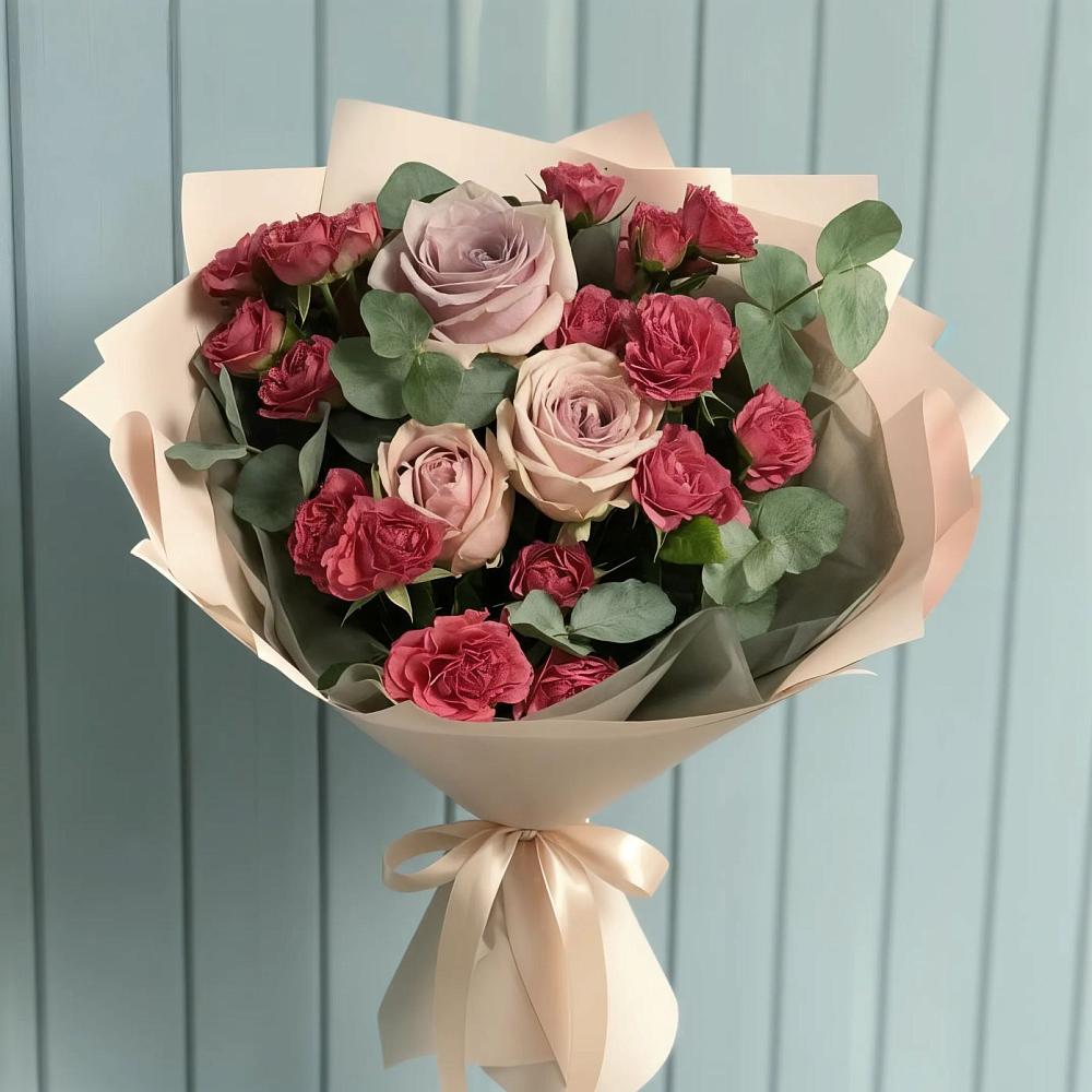 Букет цветов из: Гвоздики и Розы в Ивангороде
