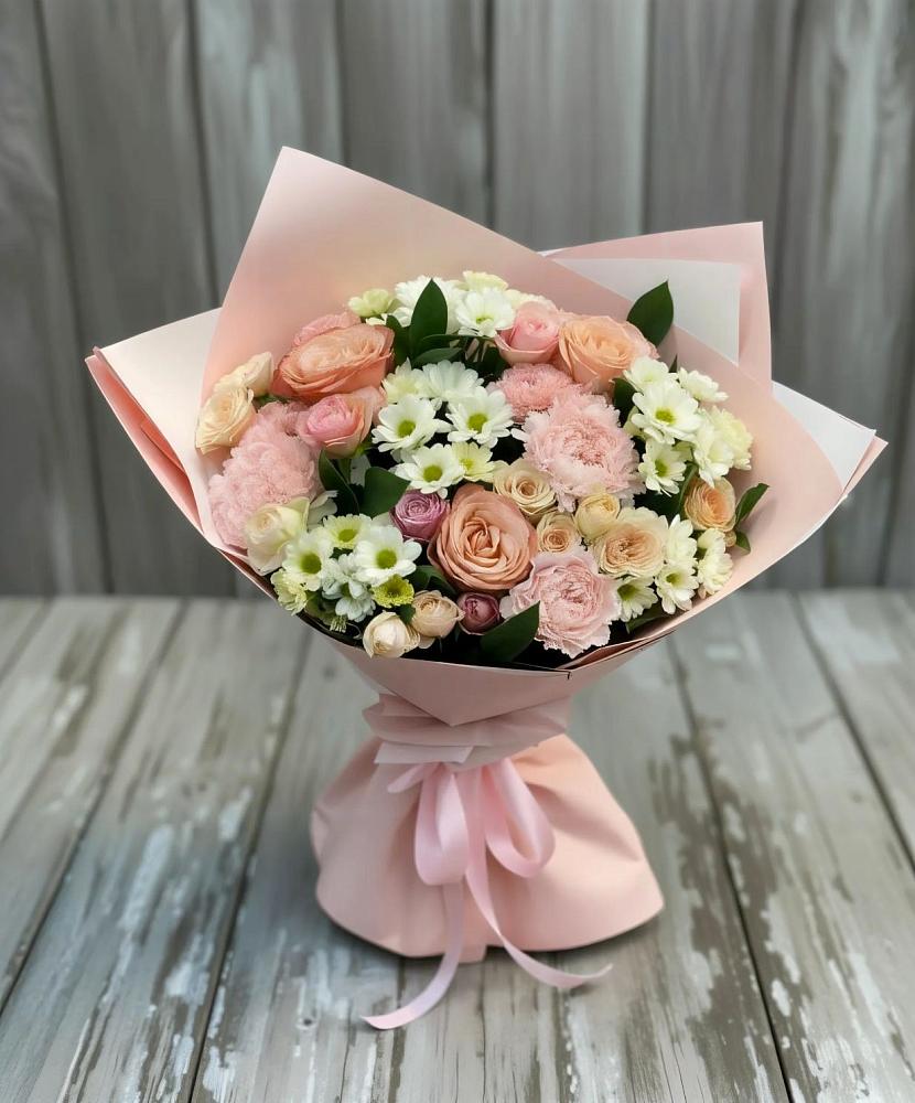 Букет цветов из: Гвоздики, Розы и Хризантемы в Ивангороде