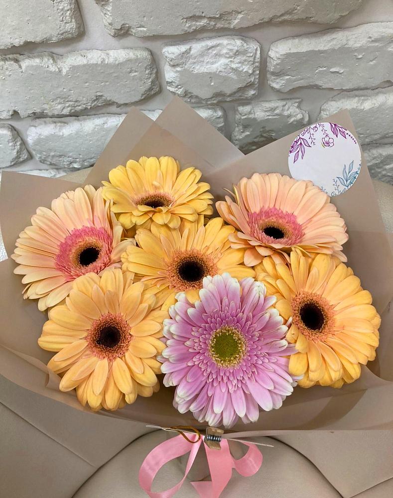 Букет цветов из: Герберы в Ивангороде