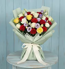 Букет цветов из:  Розы в Ивангороде
