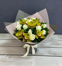 Букет цветов из:  Орхидеи и Розы в Ивангороде