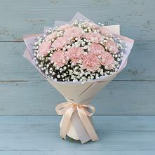 Букет цветов из:  Гвоздики в Ивангороде