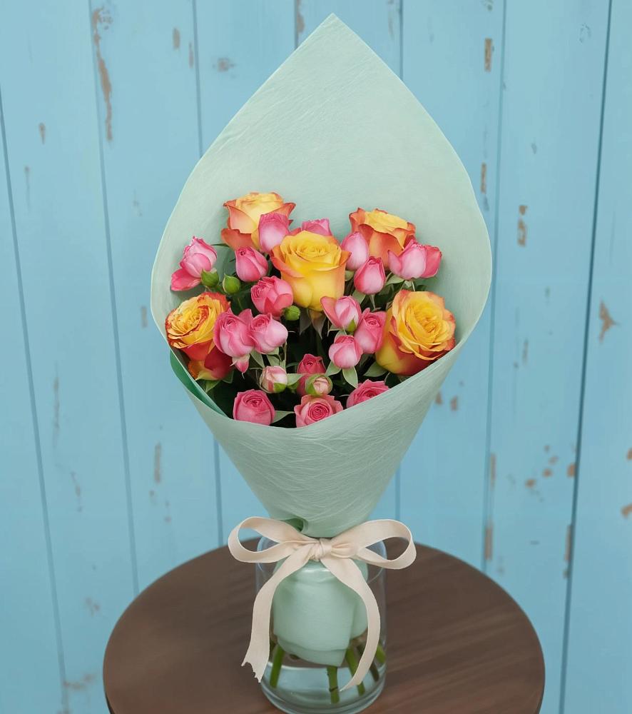 Букет цветов из: Розы в Ивангороде