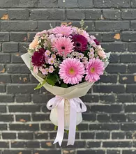 Букет цветов из:  Герберы и Хризантемы в Ивангороде