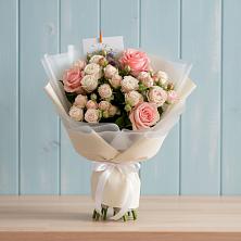 Букет цветов из:  Розы в Ивангороде