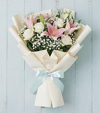 Букет цветов из:  Лилии в Ивангороде