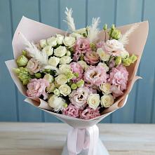 Букет цветов из:  Альстромерии и Розы в Ивангороде