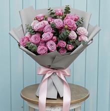 Букет цветов из:  Розы в Ивангороде